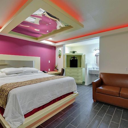 Romantic Inn&Suites Dallas Esterno foto