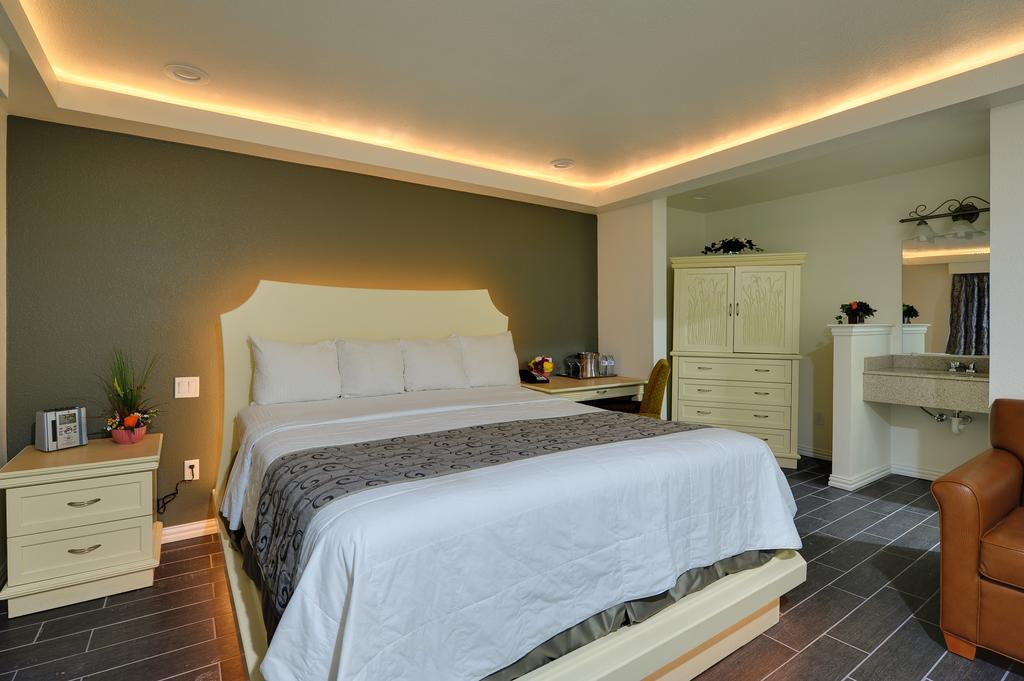 Romantic Inn&Suites Dallas Camera foto